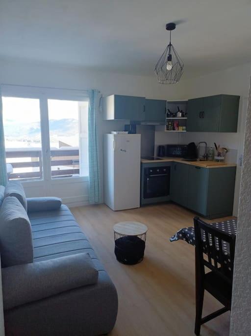 Spacieux Appartement T2 & Cabine เลส์ อองเจลส์ ภายนอก รูปภาพ
