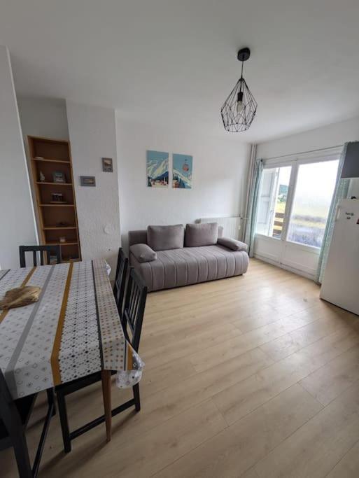 Spacieux Appartement T2 & Cabine เลส์ อองเจลส์ ภายนอก รูปภาพ